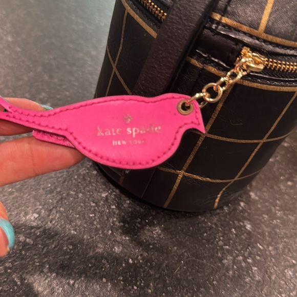KATE SPADE Jade Drive Bird Cage Black Leather Wristlet Pink Bird Charm RARE. - Picture 8 of 12